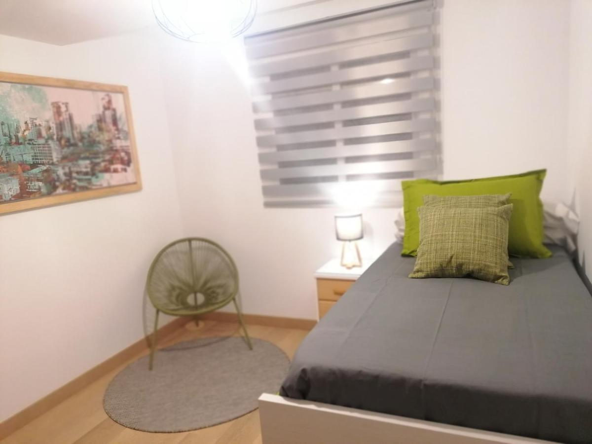 Relax & Home, Apartamento Con Terraza Y Parking La Zubia  Exterior photo