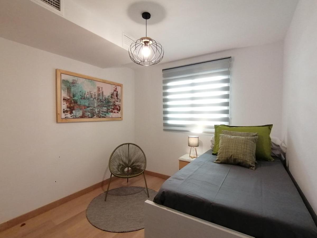 Relax & Home, Apartamento Con Terraza Y Parking La Zubia  Exterior photo